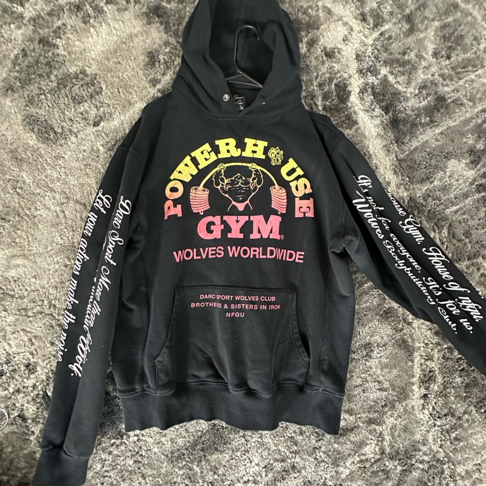 Darc Sport x Powerhouse Gym Size Medium